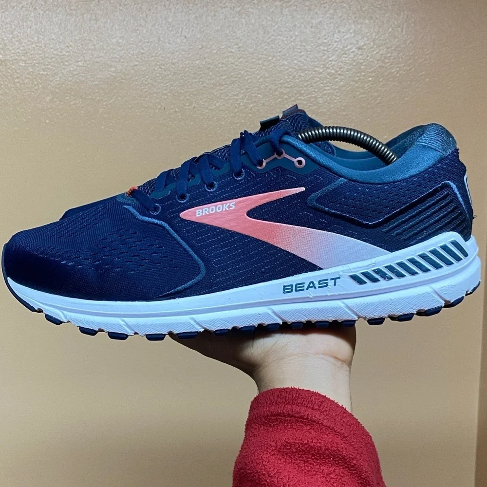 Brooks Beast ‘20 Men's Running Sneakers “Peacoat Midnight Red” Size 12 Wide (2E)